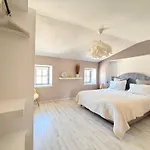 Carcasso Apartment *