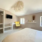 Apartment Carcasso *