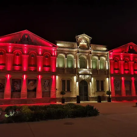 Carcasso Apartment *