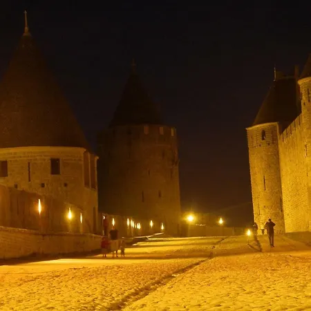 Carcasso Apartment *