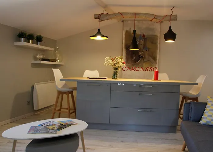 Carcasso Apartment *